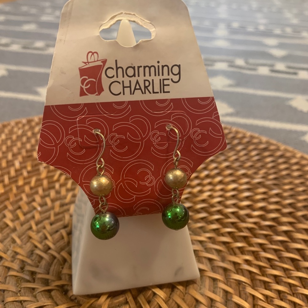 🌻2 for $15🌻 Charming Charlie Earrings